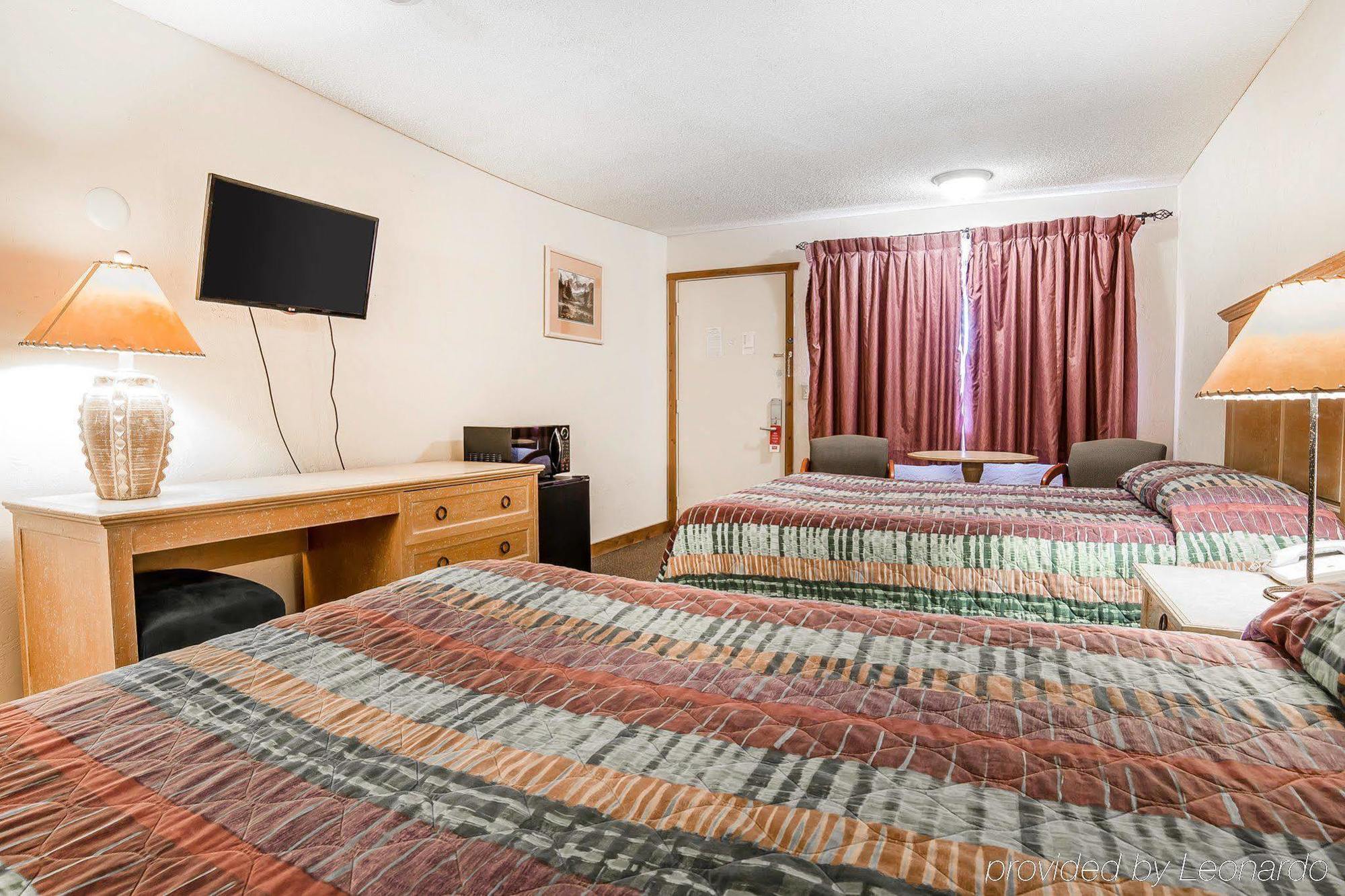 Econo Lodge Inn&Suites Kalispell Extérieur photo
