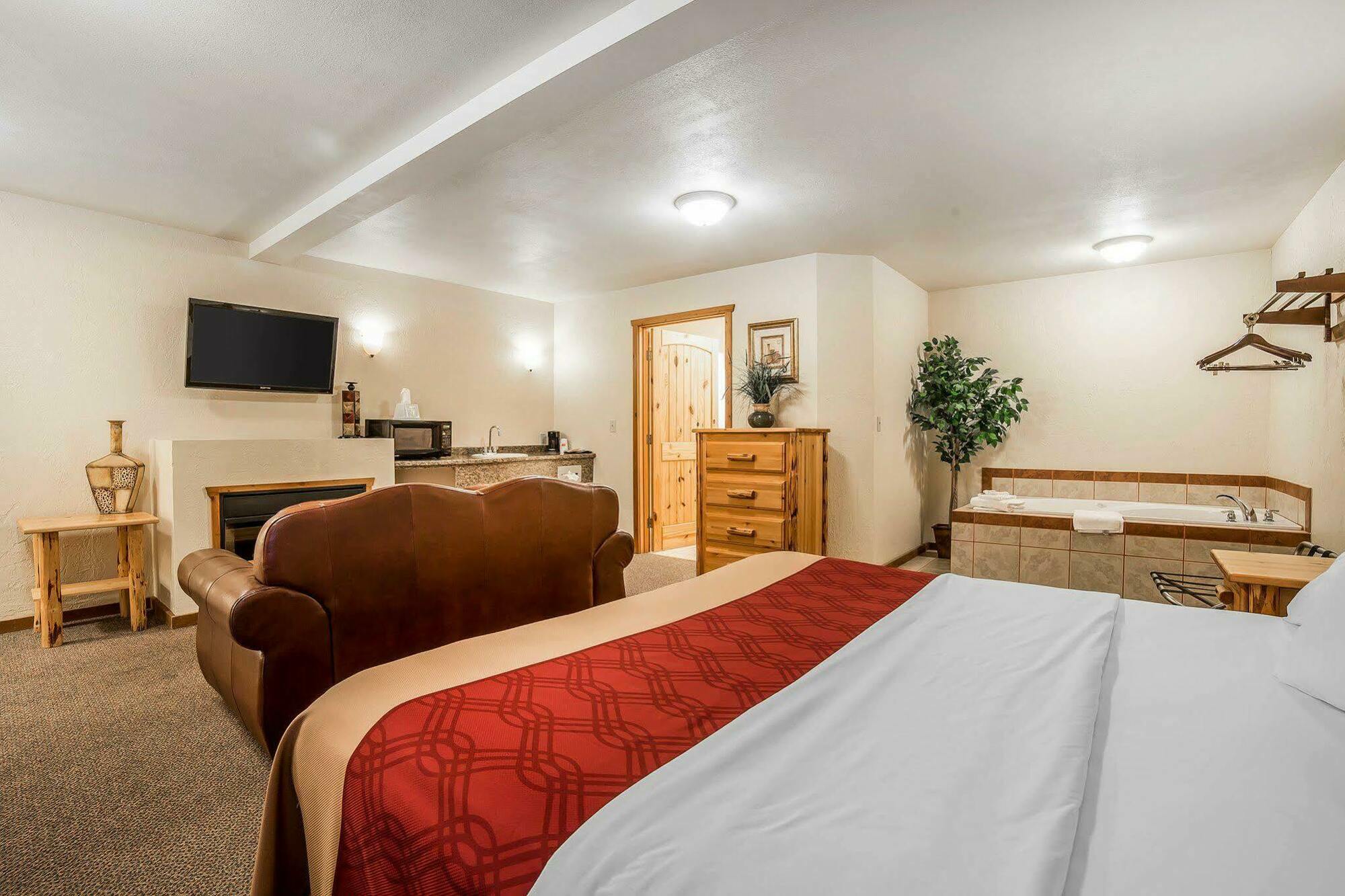 Econo Lodge Inn&Suites Kalispell Extérieur photo